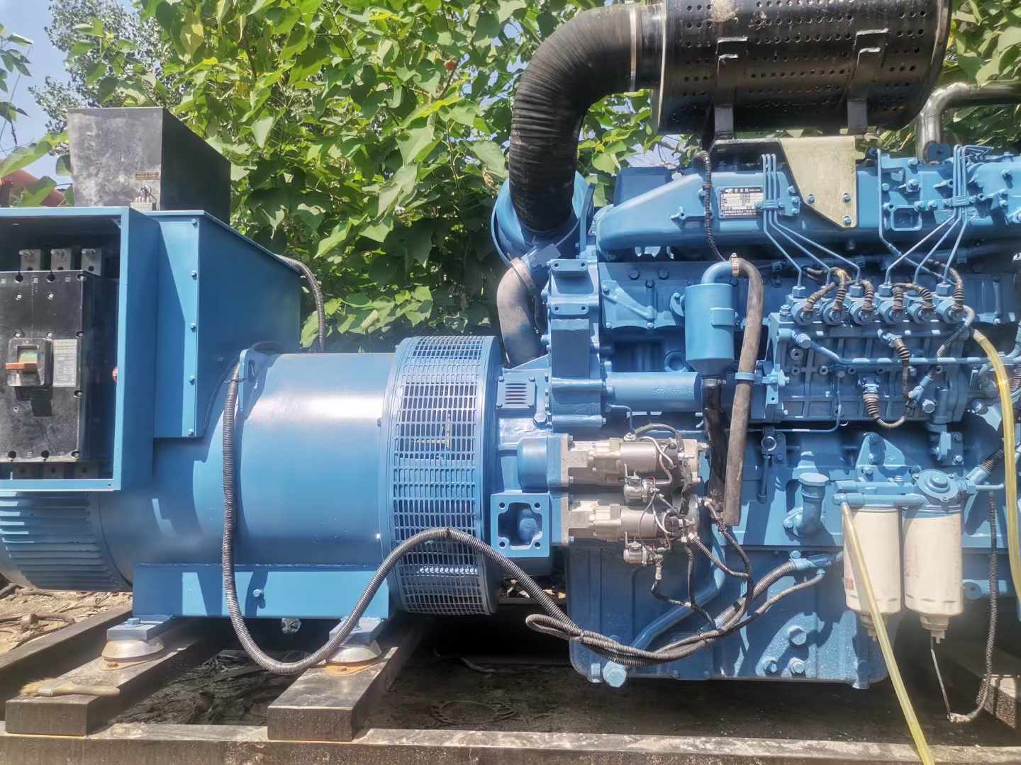 翁牛特详细说明降低 800kW 柴油发电机输出电流波动的方法