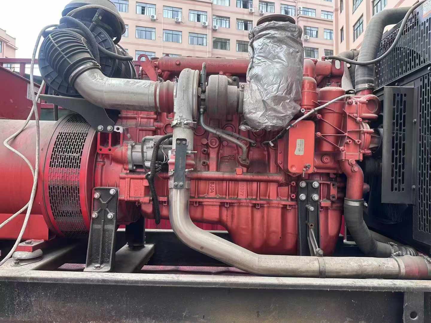 翁牛特如何选择适合 600kW 柴油发电机组的过载保护器？